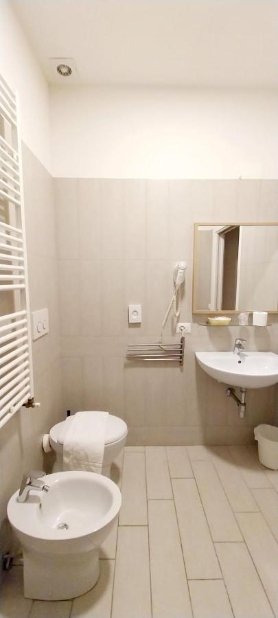 Hotel Brotas ริมินี ภายนอก รูปภาพ